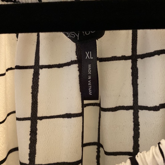 Versatile Top - Picture 2 of 4